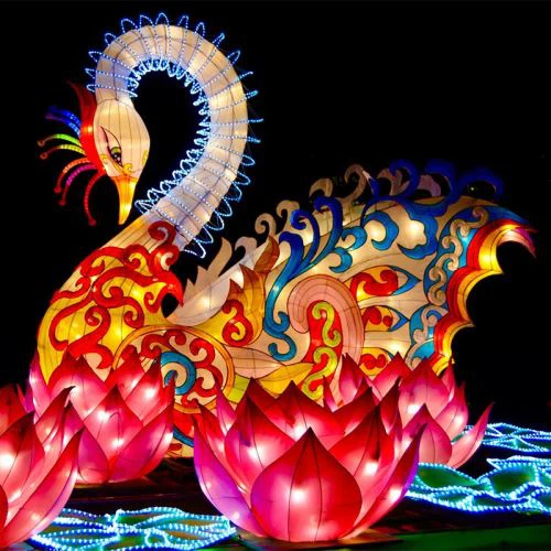 پارک کے لئے ایل ای ڈی ہاتھ سے تیار خوبصورت سوان لالٹین سلک لالٹین فیبک